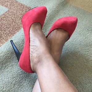 Giuseppe Zanotti Red Pumps size 9
